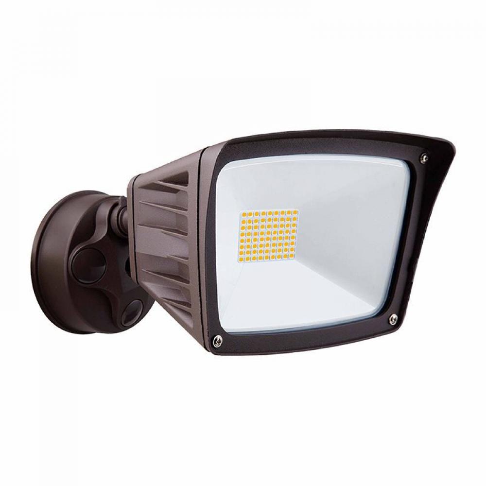 28W FLOOD LIGHT WITH BASE, 120V, 3CCT, TRIAC DIM., BRONZE